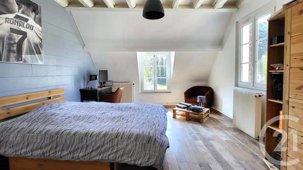 Maison à vendre  8 pièces - 210 m 2   GALLARDON  - 28