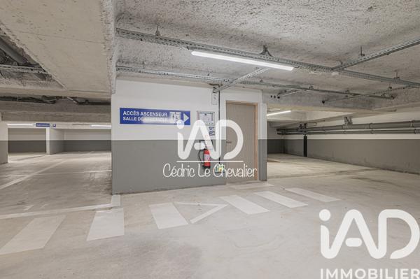 Parking à vendre 1 600 m² Montévrain