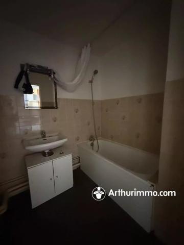 Vente                                                      Appartement
                        
                     2 pièces                      38 m2                     à Belfort