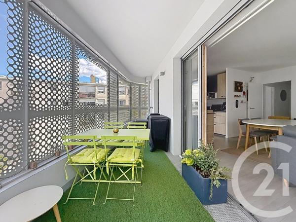 Appartement à vendre  4 pièces - 80,22 m 2   NANTERRE  - 92