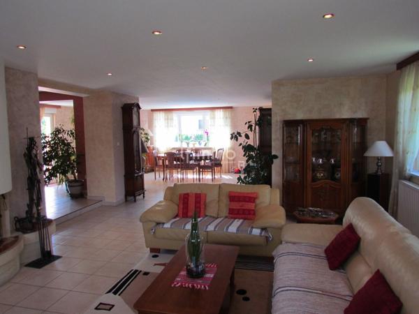 Villa 7 pièces avec piscine