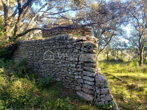 Terrain de loisirs de 5 910 m²