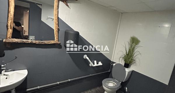 À vendre Local commercial 100 m² - Draguignan 83300
