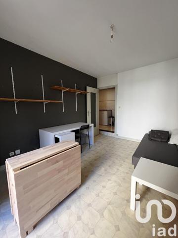 Studio 5 pièces de 105 m² à Grenoble (38000)