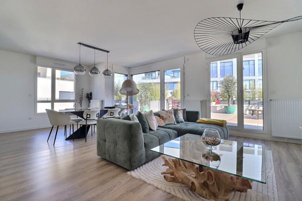 Appartement Colombes 3 pièce(s) 89 m2