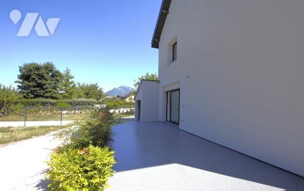 Appartement T4 avec terrain