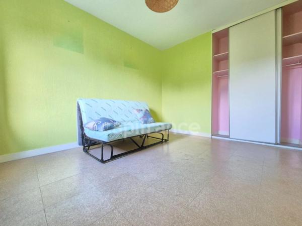 Maison à vendre 3 pièces SAUJON (17) - Plain pied - Garage - Terrain de 487m²