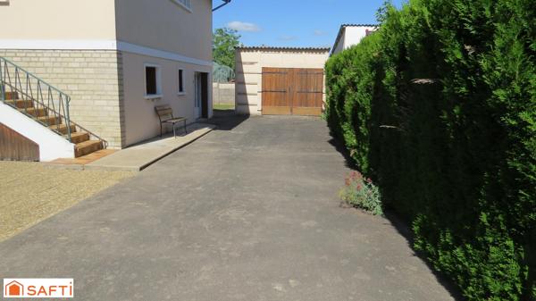 Maison familiale avec dépendances