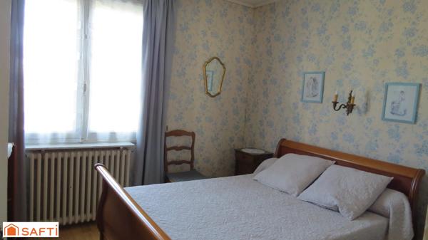 Maison familiale avec dépendances