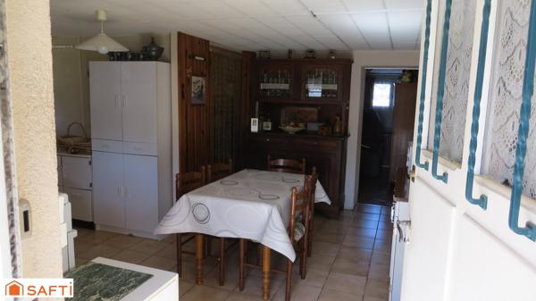 Maison familiale avec dépendances