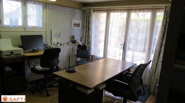 Maison familiale avec dépendances