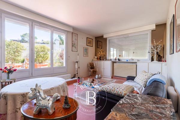Neuilly-sur-Seine, Appartement  44 m² à vendre