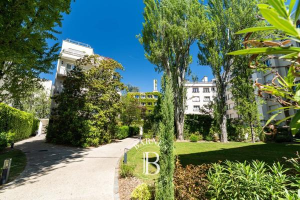 Neuilly-sur-Seine, Appartement  44 m² à vendre