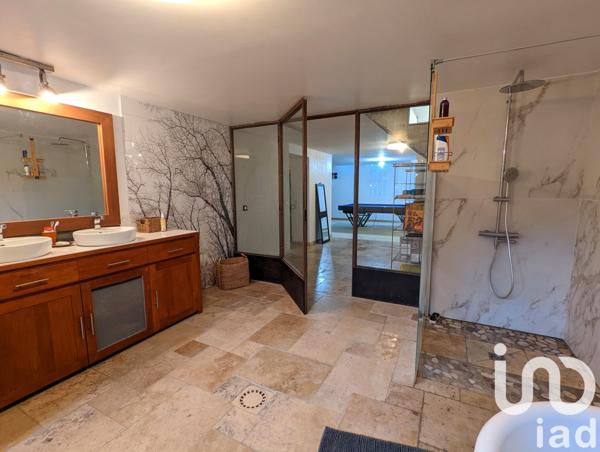 Maison à vendre 4 pièces 164 m² Saint-Jean-de-Muzols