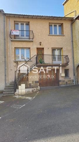 Maison T5 au centre des MARTRES DE VEYRE