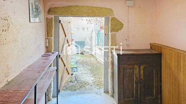 Maison T5 au centre des MARTRES DE VEYRE