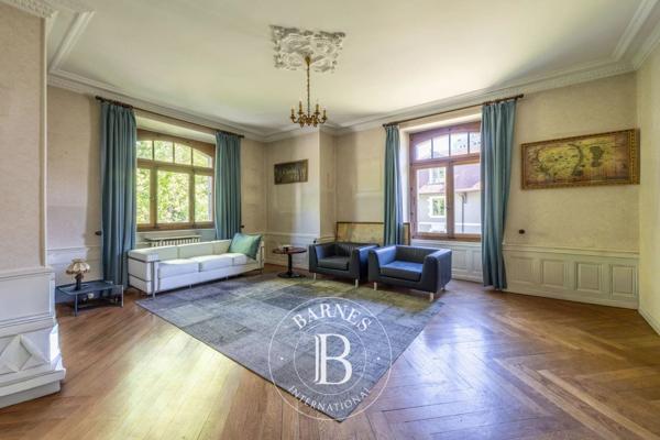 Annecy, Maison  593 m² à vendre