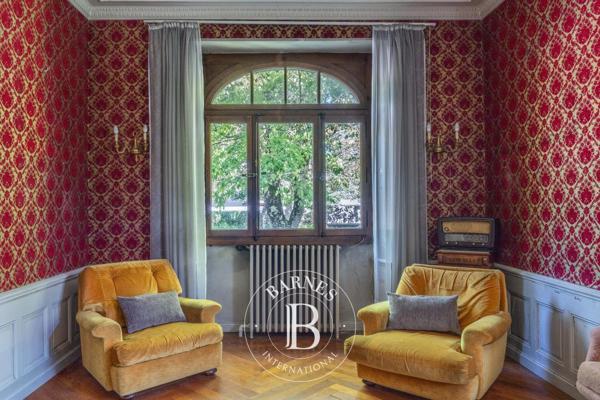Annecy, Maison  593 m² à vendre