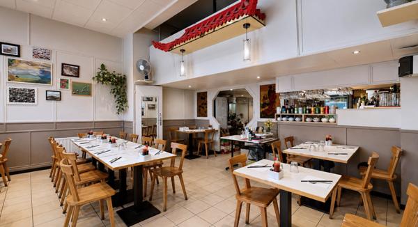 Local Commercial 4 pièces - 147 m²