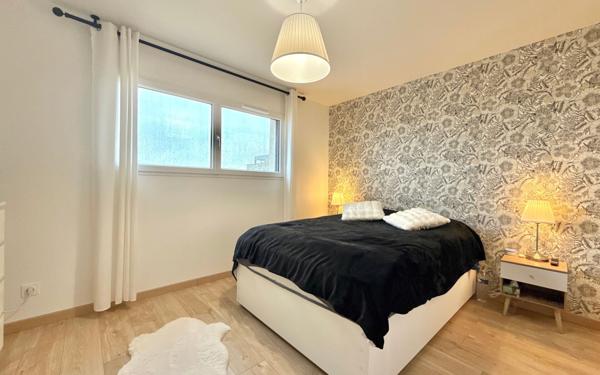 Maison à vendre    5 pièces • 149,80 m2 Perrigny-lès-Dijon