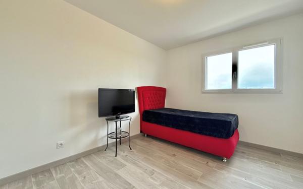 Maison à vendre    5 pièces • 149,80 m2 Perrigny-lès-Dijon