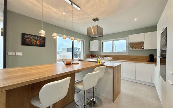 Maison à vendre    5 pièces • 149,80 m2 Perrigny-lès-Dijon