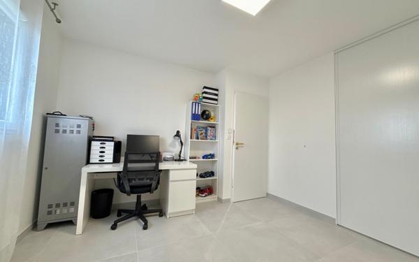 Maison à vendre    5 pièces • 149,80 m2 Perrigny-lès-Dijon