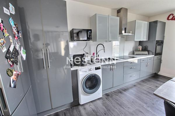 Appartement Venissieux 3 pièce(s) 64 m2