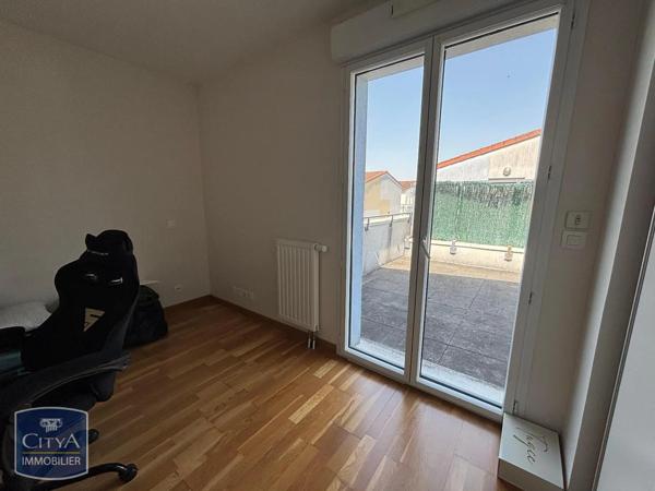 Maison à louer 3 pièces 85.3m² Châteauroux (36000)