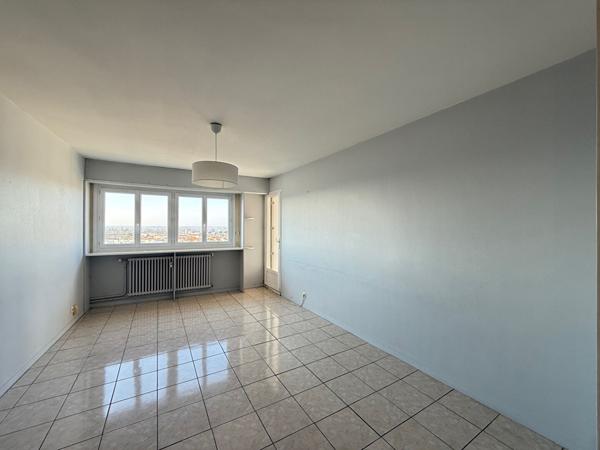 Appartement La Roche Sur Yon 3 pièce(s) 69.17 m2