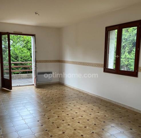 Soyaux . Maison 120 m² sur sous-sol