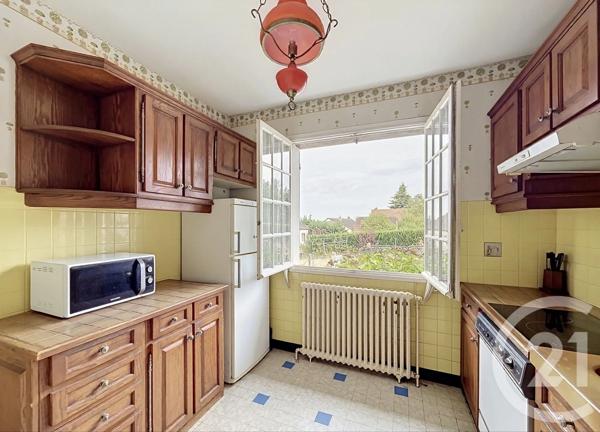 Maison à vendre  6 pièces - 146,63 m 2   DREUX  - 28