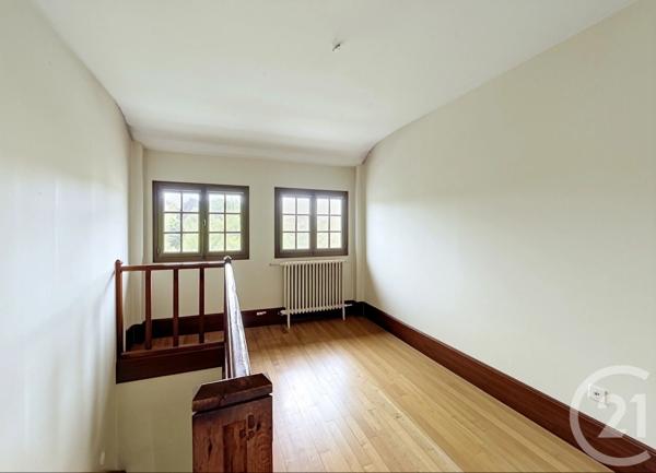 Maison à vendre  6 pièces - 146,63 m 2   DREUX  - 28