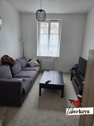 Immeuble de rapport comprenant 5 meublés loués