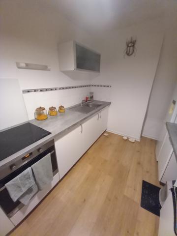 Immeuble
                                                                                                                                                
                                                                                                                                                
                                                                                                                                                
                                                    
                                                                                                                                                                                                                                                                                                                        180  m²                                                                                                                                                                                                         2 etage(s)