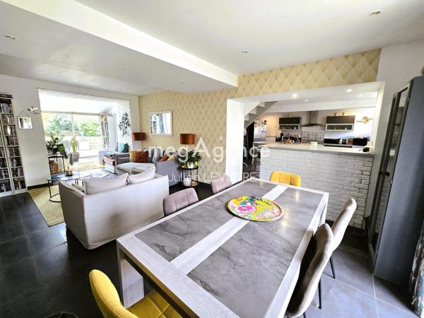 Maison à Sours, 28630 - 6 pièces 147m²