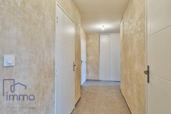 LYON 8 Marc Sangnier MERMOZ