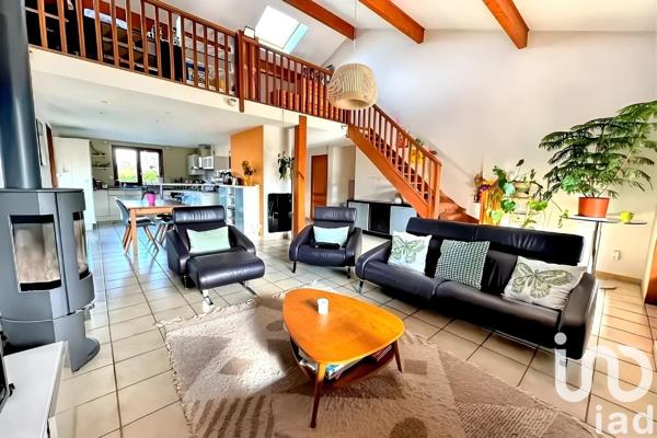 Maison à vendre 5 pièces 118 m² Lissieu