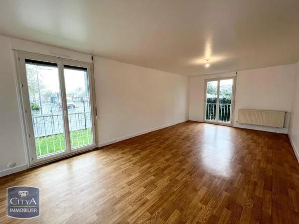 Appartement à louer 4 pièces 81.41m² Orléans (45000)