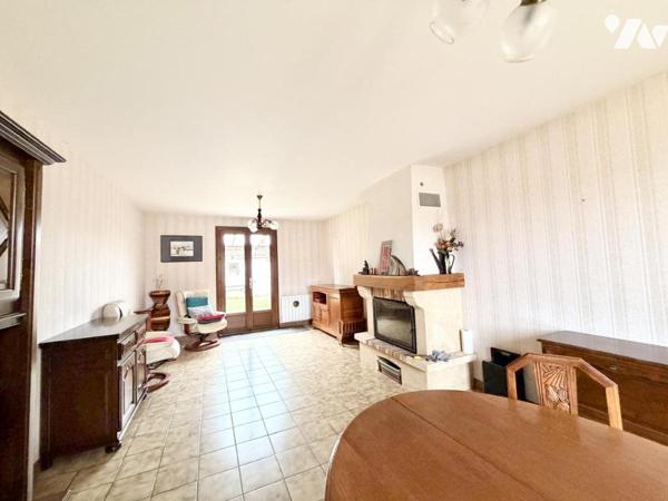 Maison familiale à rafraichir - Proche Commodités - PREFAILLES