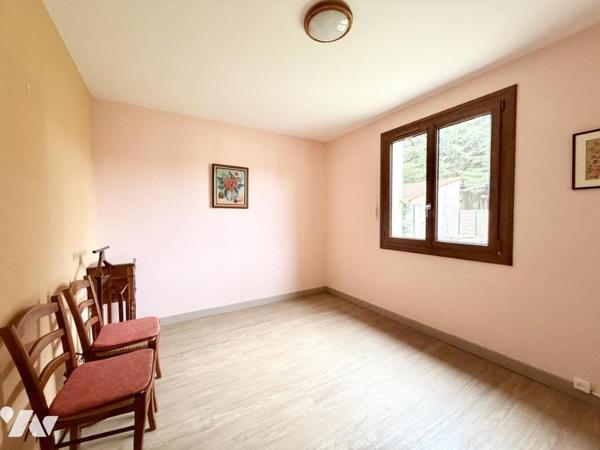 Maison familiale à rafraichir - Proche Commodités - PREFAILLES