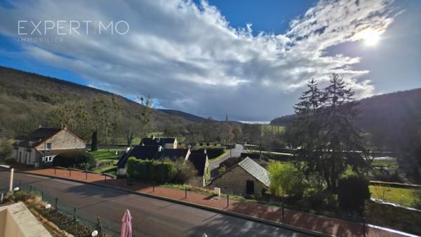 Beaune (21200) Immeuble avec commerces et plateau à aménager