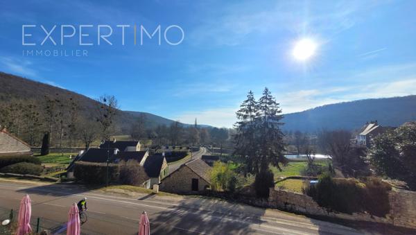 Beaune (21200) Immeuble avec commerces et plateau à aménager