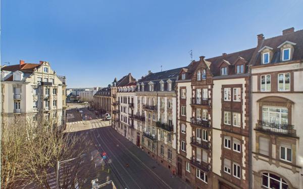 Appartement à vendre    4 pièces • 74,21 m2 Strasbourg