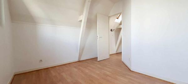 APPARTEMENT 3 chambres au 1er ETAGE