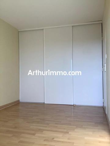 Location Maison 4 pièces 103 m2 à Nueil-les-Aubiers