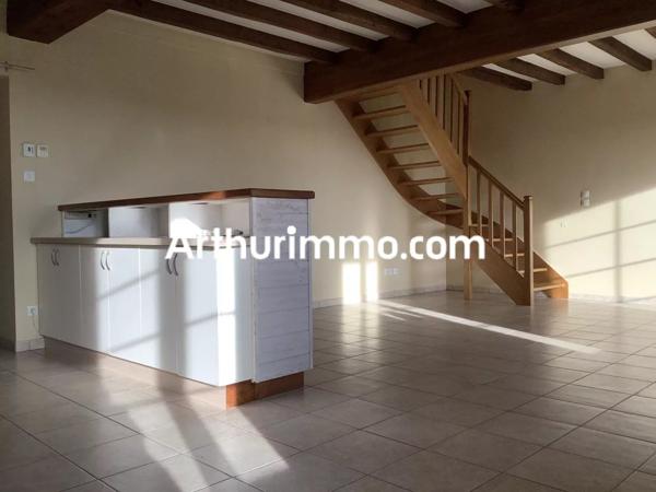 Location Maison 4 pièces 103 m2 à Nueil-les-Aubiers