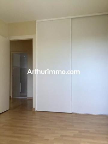 Location Maison 4 pièces 103 m2 à Nueil-les-Aubiers