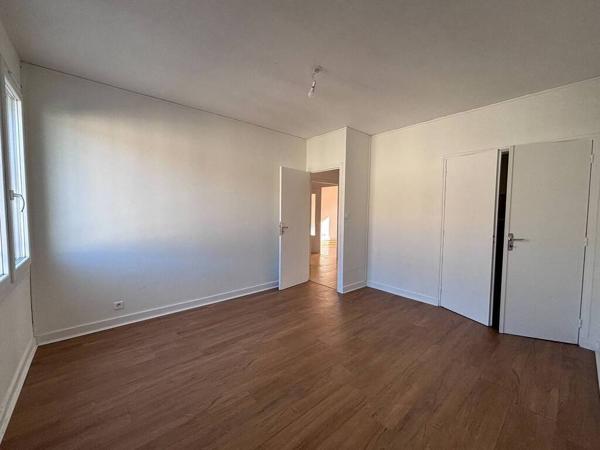 APPARTEMENT T3 A LOUER - GRENOBLE