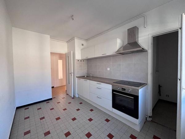 APPARTEMENT T3 A LOUER - GRENOBLE